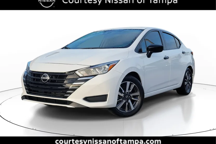 2023 Nissan Versa S photo 1