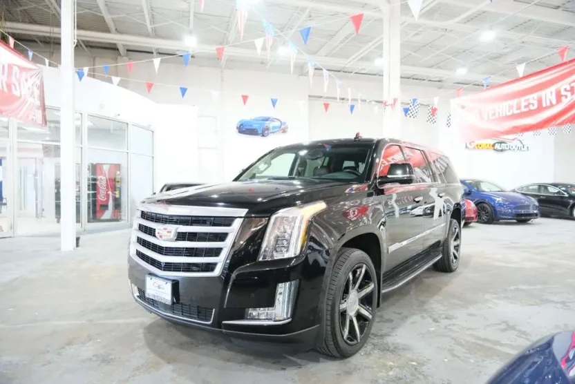 2015 Cadillac Escalade ESV Premium photo 1