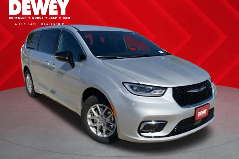 2026 Chrysler Pacifica photo 1