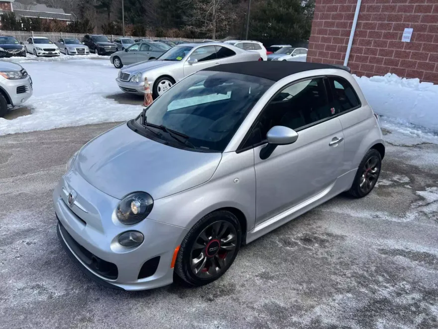 2014 Fiat 500 Abarth photo 1