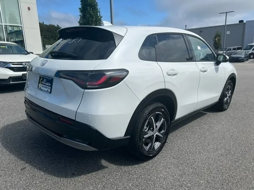 2026 Honda HR-V EX-L photo 1