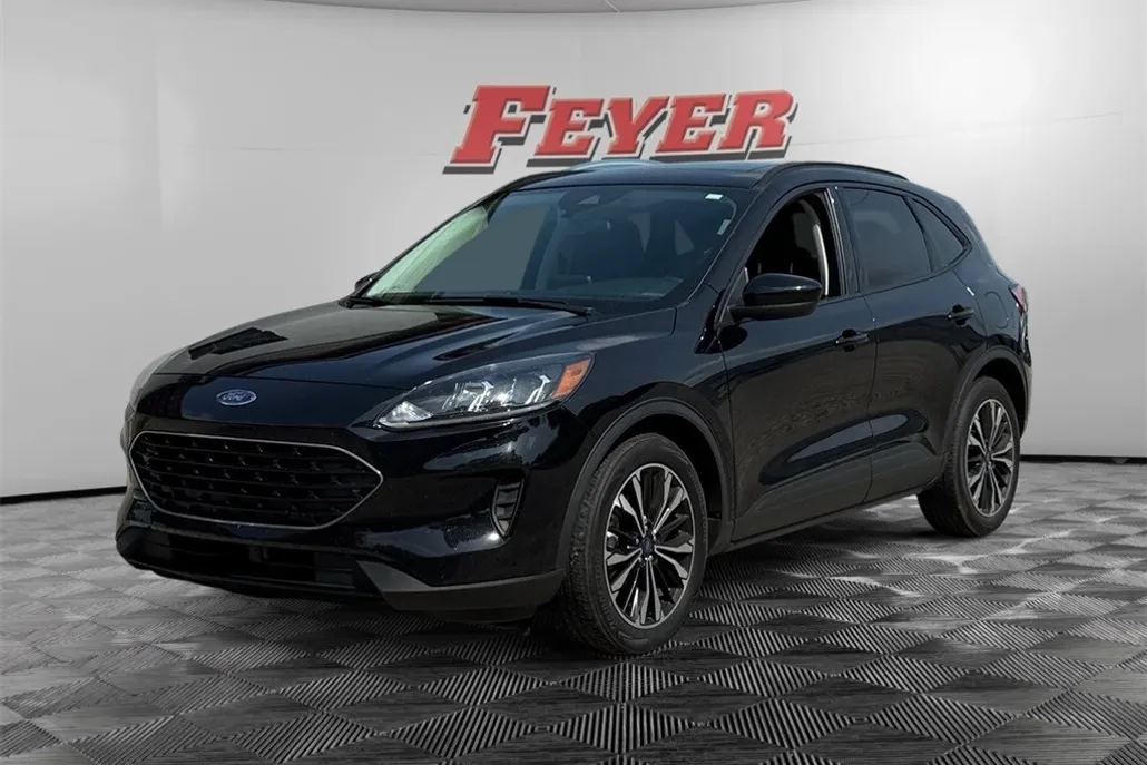 2022 Ford Escape SE photo 1