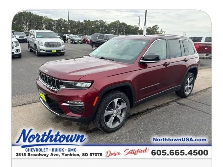 2023 Jeep Grand Cherokee Limited photo 1