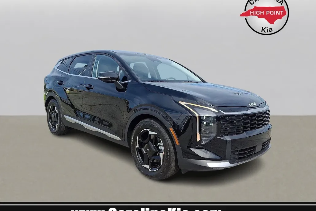 2026 Kia Sportage EX photo 1