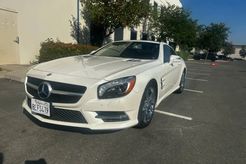 2013 Mercedes Benz SL 550 photo 1