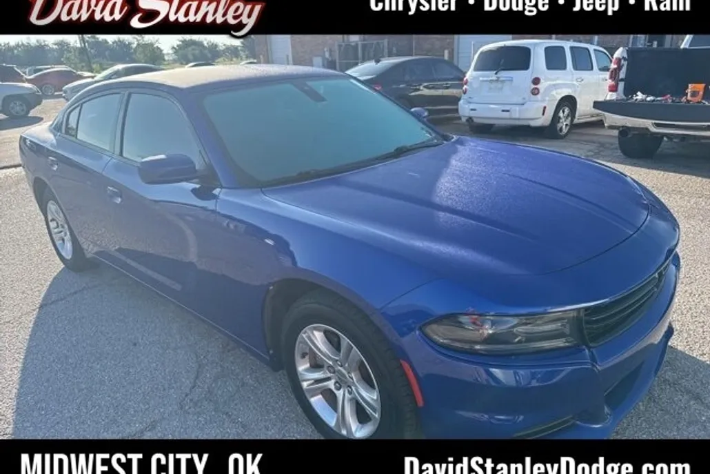 2021 Dodge Charger photo 1