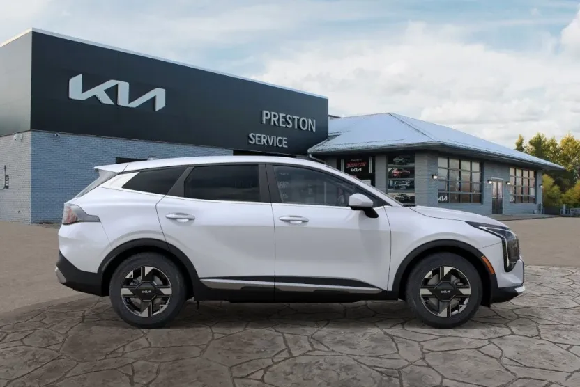 2026 Kia Sportage LX photo 1