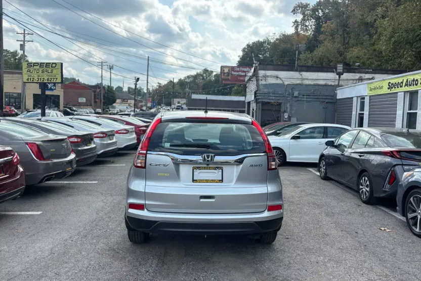 2016 Honda CR-V LX photo 1