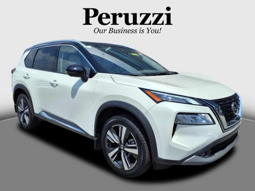 2021 Nissan Rogue SL photo 1