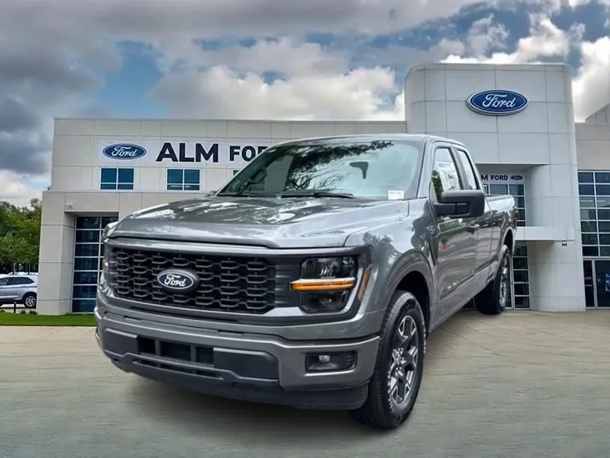 2025 Ford F-150 STX photo 1