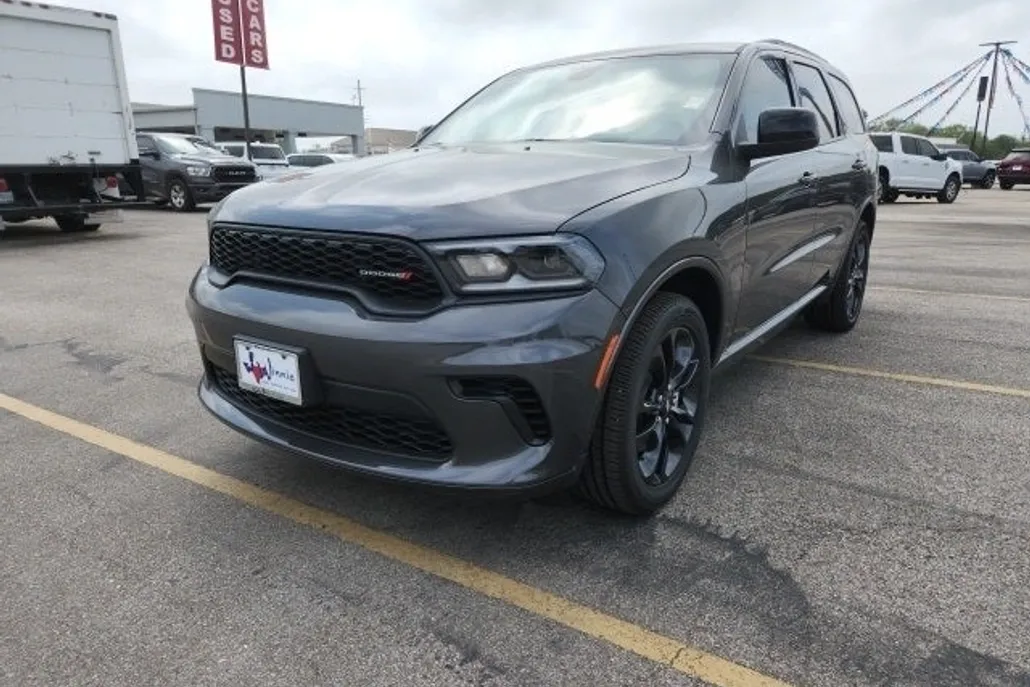 2025 Dodge Durango GT photo 1