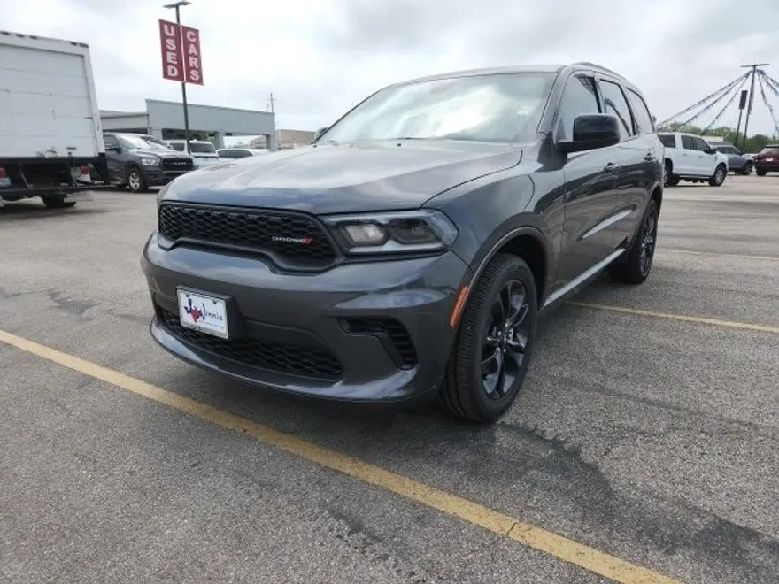 2025 Dodge Durango GT photo 1