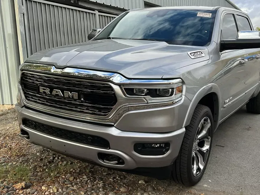2019 Ram 1500 Limited photo 1