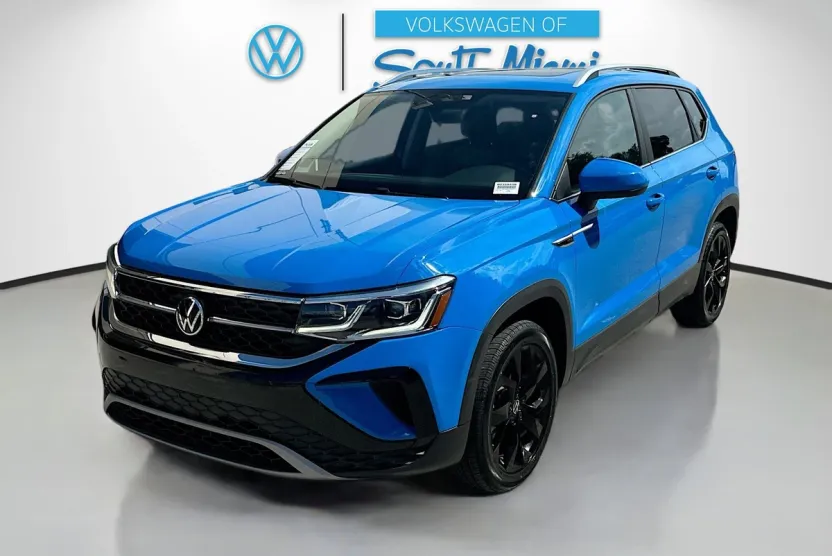 2022 Volkswagen Taos SEL photo 1
