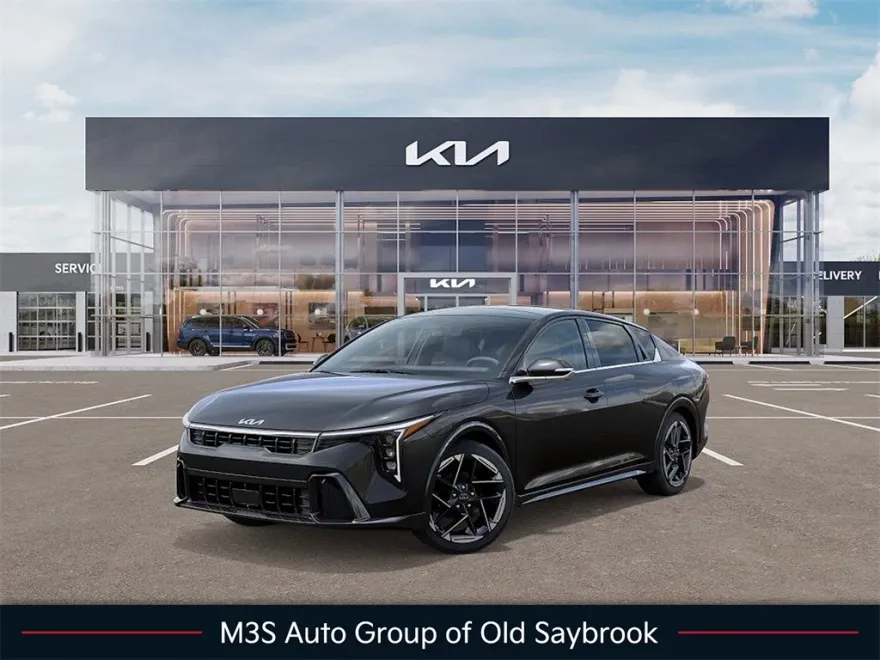 2025 Kia K4 GT-Line photo 1