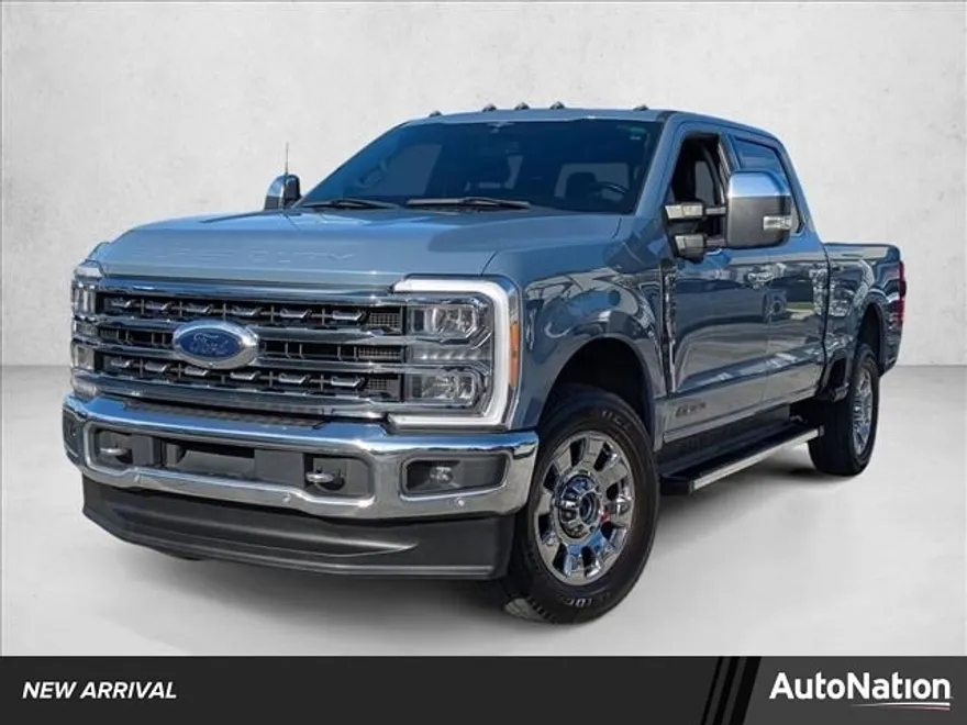 2023 Ford F-250 Lariat photo 1