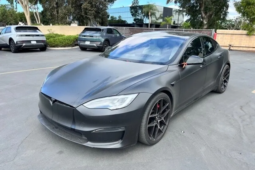 2023 Tesla Model S Plaid photo 1