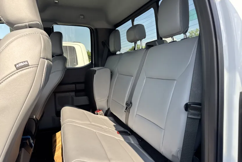 2025 Ford F-350 XL photo 1