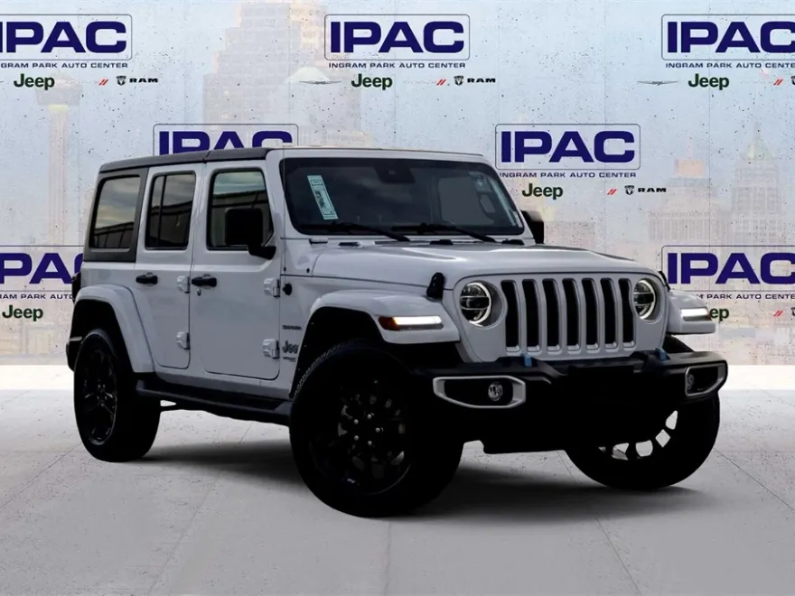 2022 Jeep Wrangler Unlimited Sahara 4xe photo 1