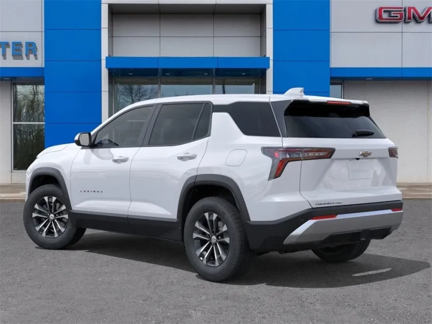 2026 Chevrolet Equinox LT photo 1
