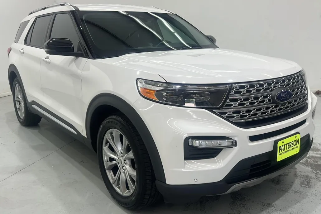 2022 Ford Explorer Limited photo 1
