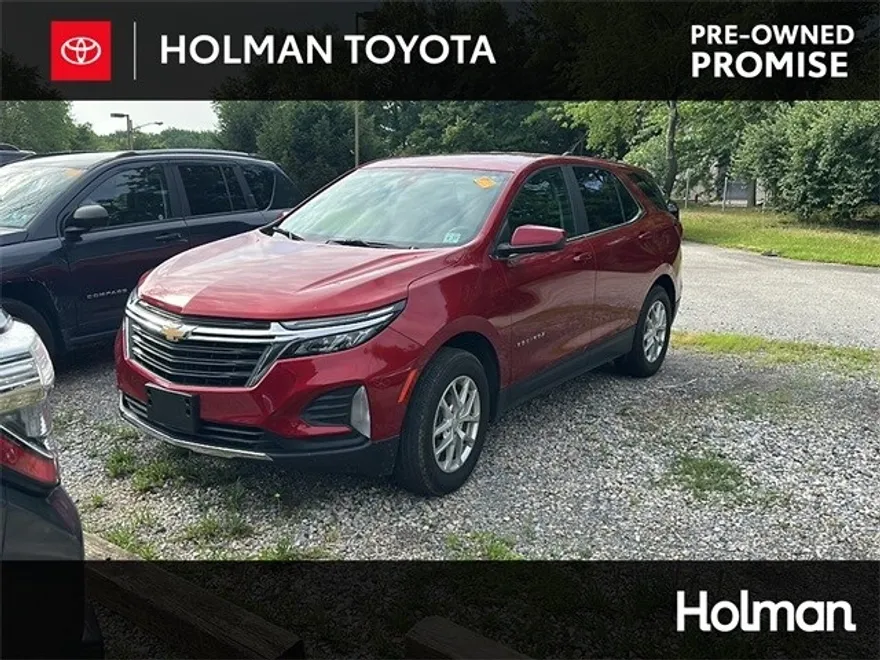 2022 Chevrolet Equinox LT photo 1