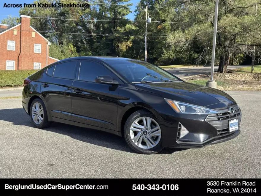 2020 Hyundai Elantra Value Edition photo 1