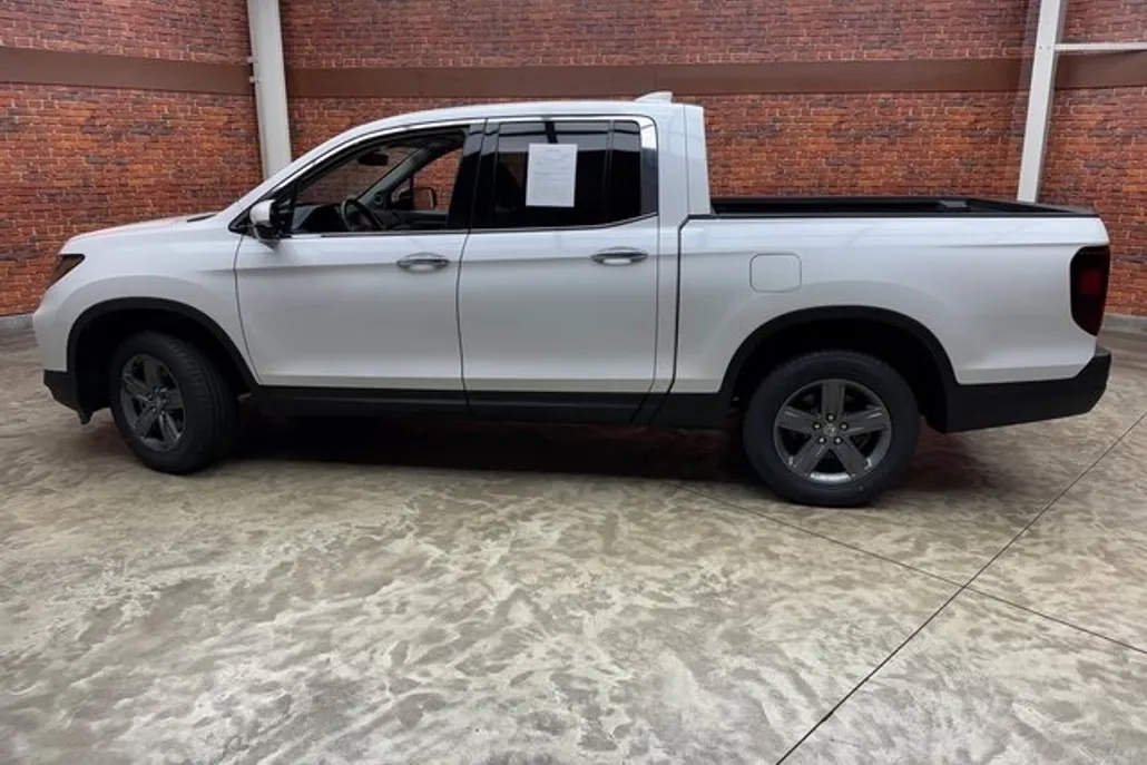 2023 Honda Ridgeline RTL-E photo 1