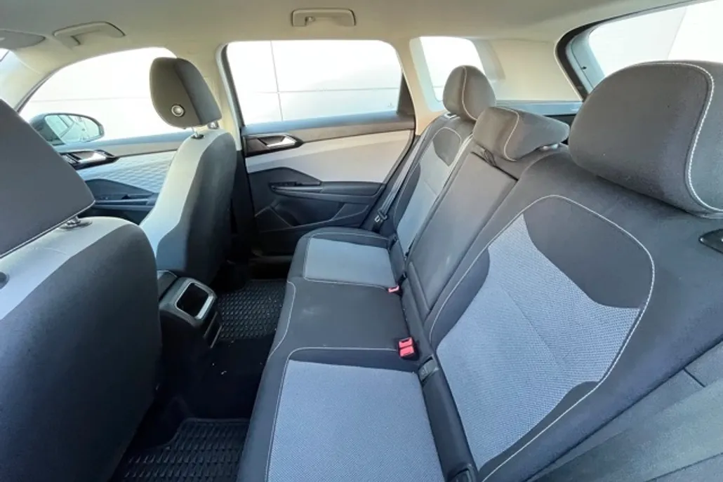 2023 Volkswagen Taos S photo 1