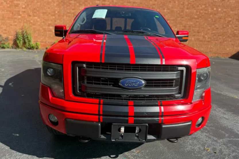 2013 Ford F-150 photo 1