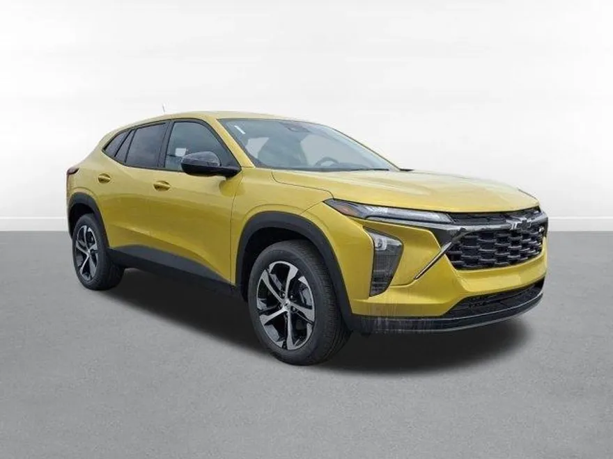 2025 Chevrolet Trax photo 1