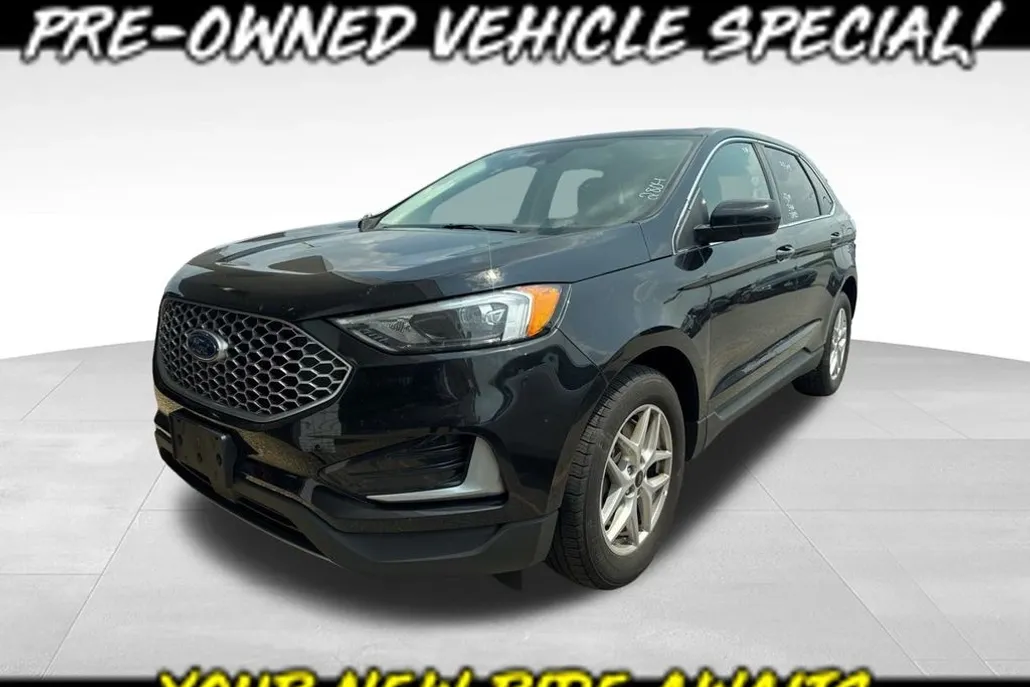 2024 Ford Edge SEL photo 1
