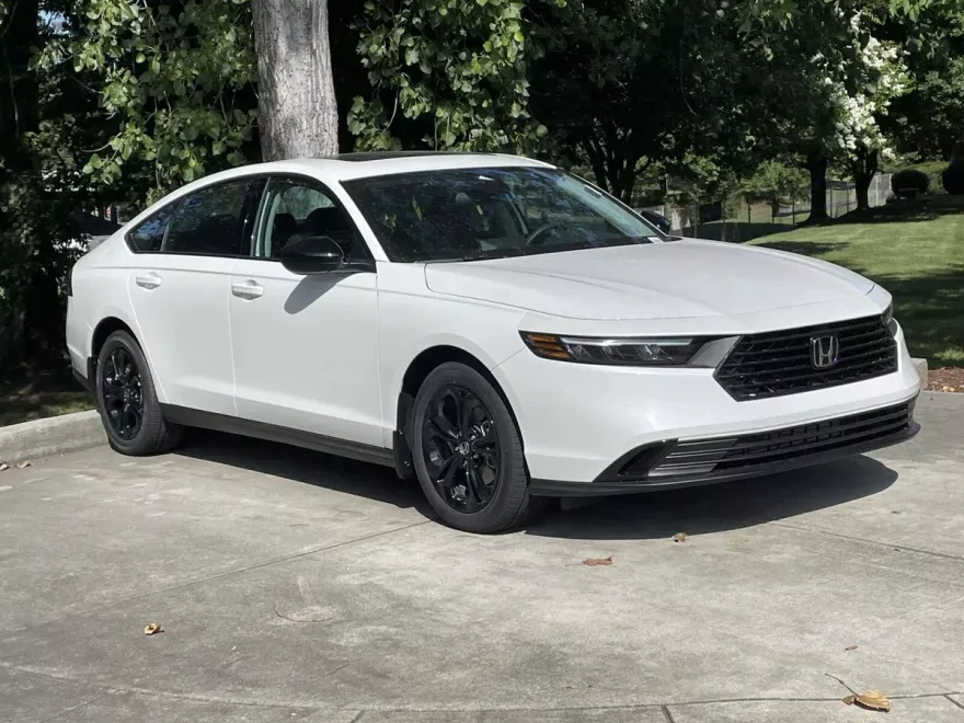 2025 Honda Accord SE photo 1