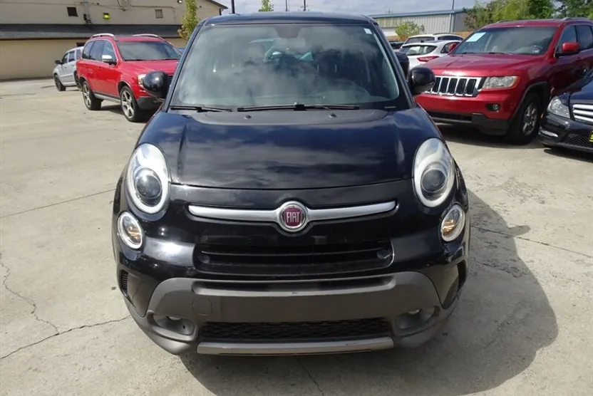 2014 Fiat 500L Trekking photo 1