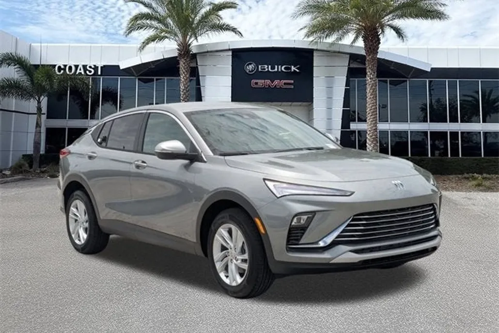 2025 Buick Envista Preferred photo 1