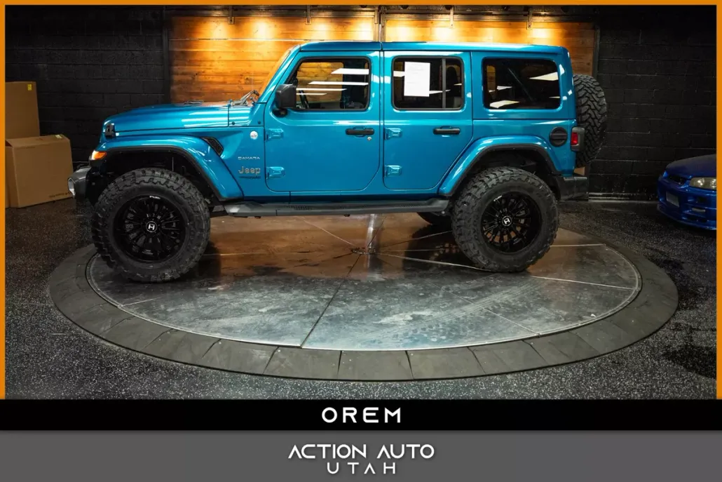 2020 Jeep Wrangler Unlimited Sahara photo 1