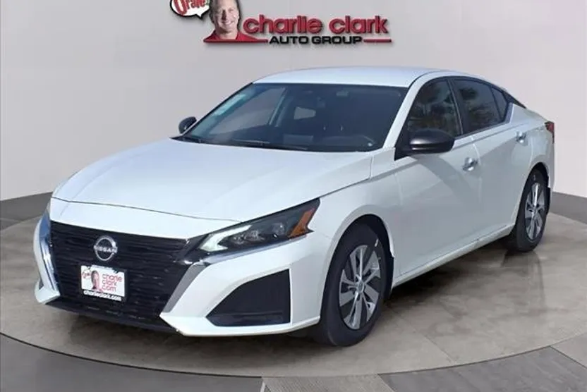 2025 Nissan Altima 2.5 S photo 1