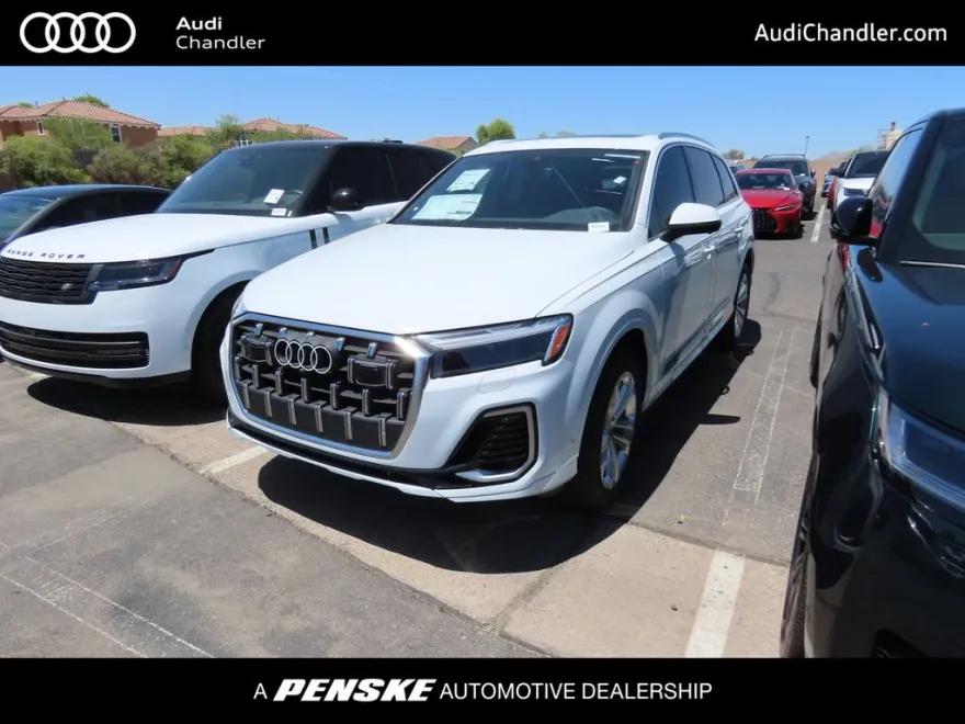 2025 Audi Q7 55 Premium photo 1