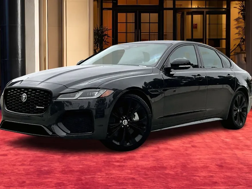 2024 Jaguar XF P300 R-Dynamic SE photo 1