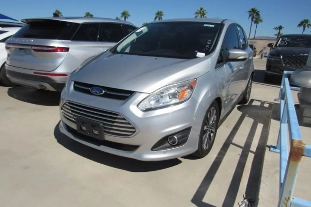 2018 Ford C-Max Hybrid Titanium photo 1