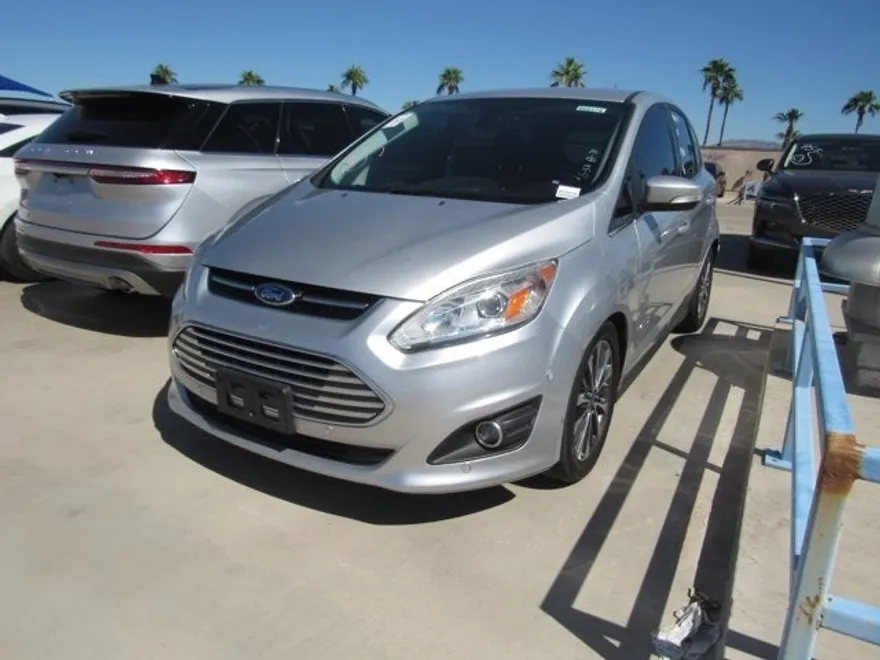2018 Ford C-Max Hybrid Titanium photo 1
