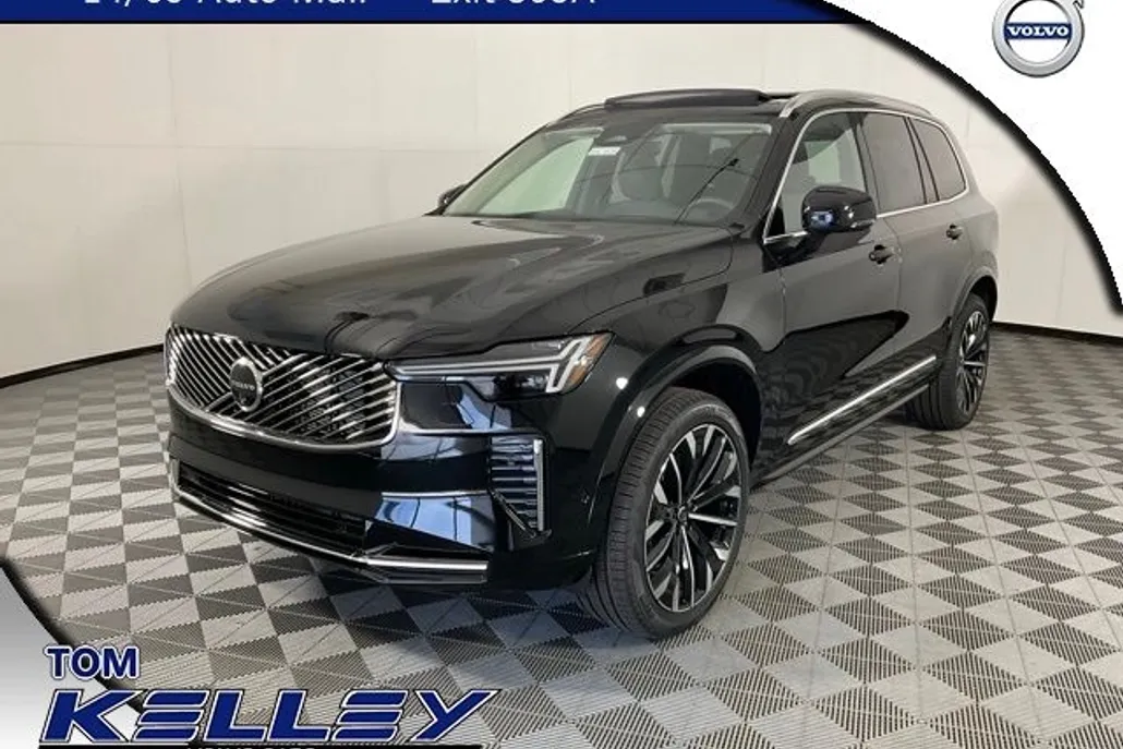 2026 Volvo XC90 Plus photo 1
