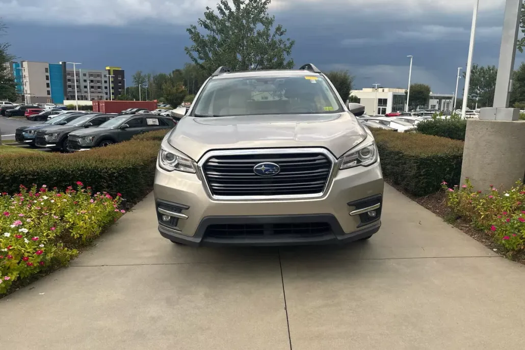 2019 Subaru Ascent Limited photo 1