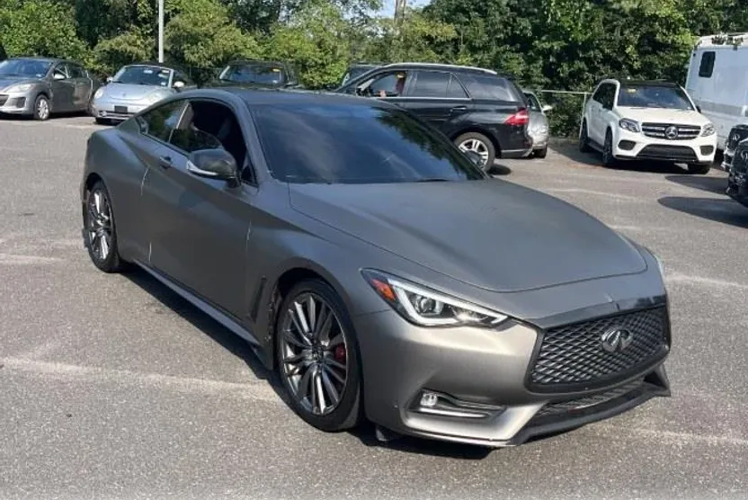 2017 Infiniti Q60 Red Sport 400 photo 1