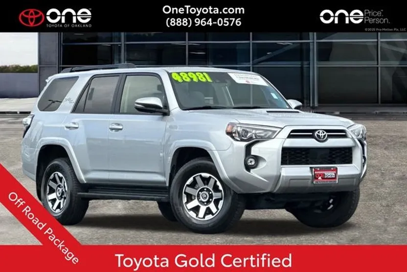 2024 Toyota 4Runner TRD Off-Road Premium photo 1