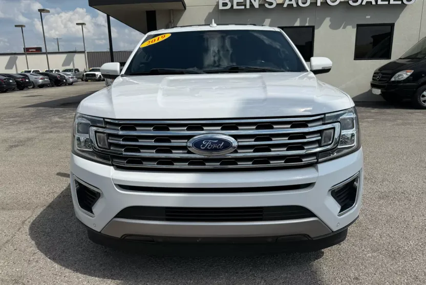 2019 Ford Expedition MAX Limited photo 1