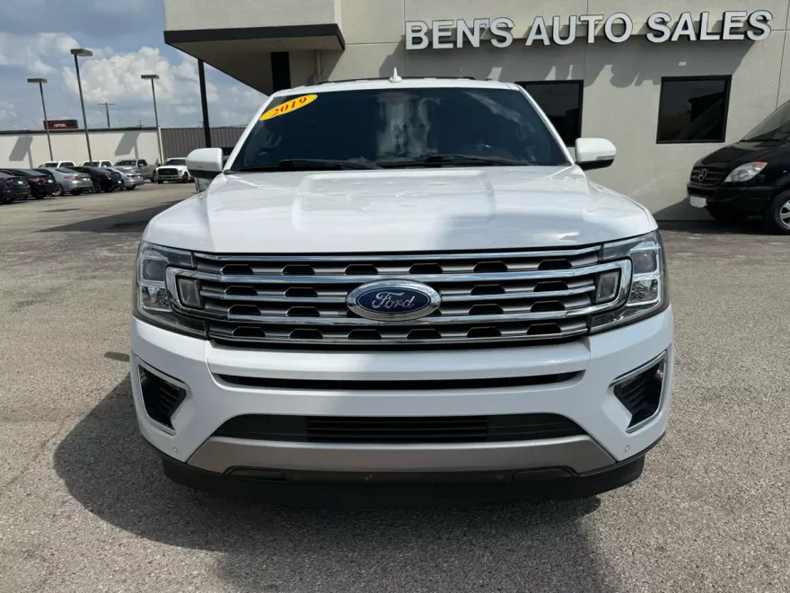 2019 Ford Expedition MAX Limited photo 1