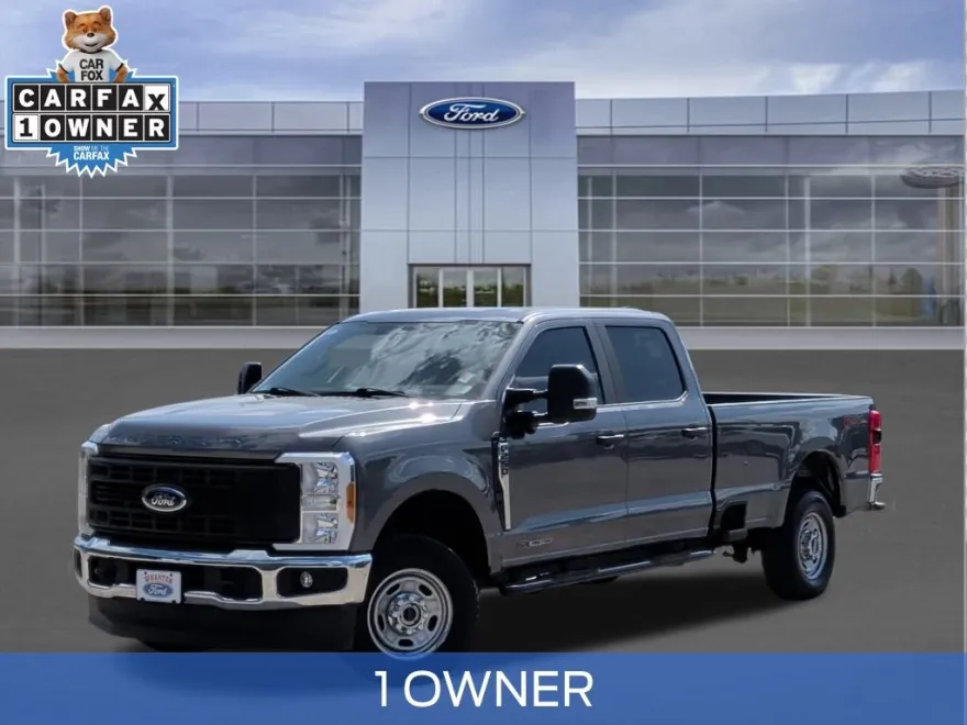 2023 Ford F-250 XL photo 1