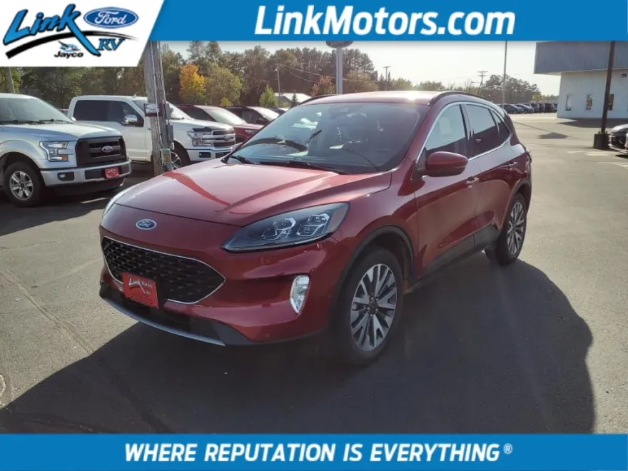 2020 Ford Escape Titanium photo 1
