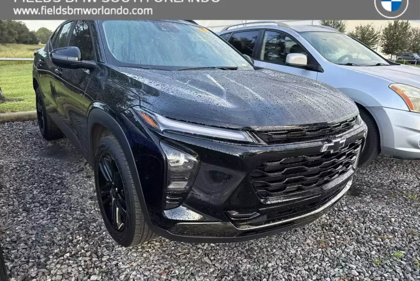 2025 Chevrolet Trax ACTIV photo 1